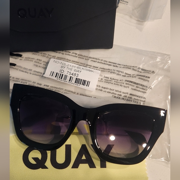 QUAY AUSTRALIA- By The Way Sunglasses- Black, Smoke - Picture 5 of 6
